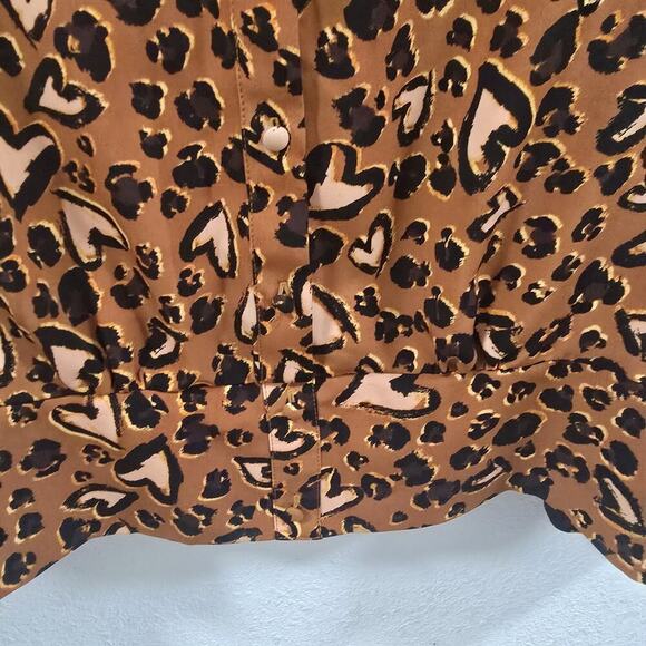 Karl Lagerfeld Leopard Heart Print Blouse Brown Size L Long Sleeve Smocked - Picture 5 of 13